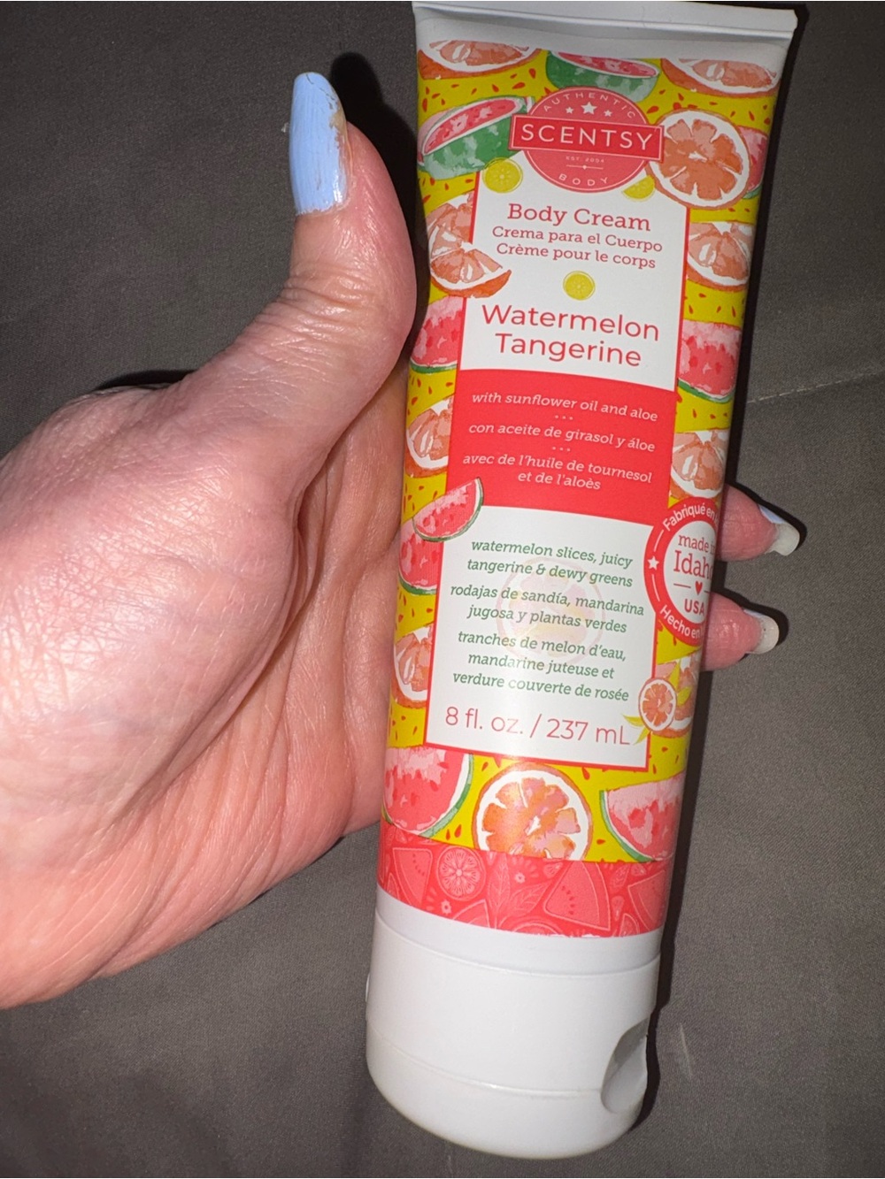 New Scentsy body cream, 8 oz
